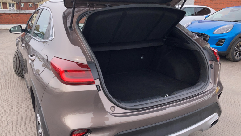 Kia Xceed 1.0T GDi ISG 2 5dr Petrol Hatchback